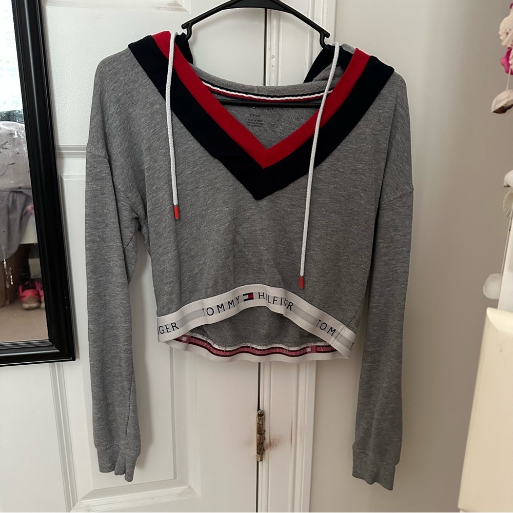 Tommy Hilfiger Crop Hoodie Sweatshirt